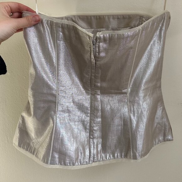 Vintage White House Black Market Silver Top - Picture 4 of 5